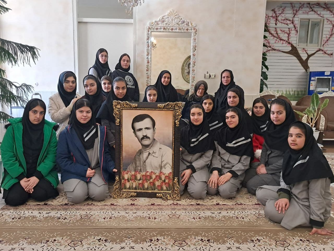 دبیرستان غیردولتی دخترانه کوشا متوسطه اول